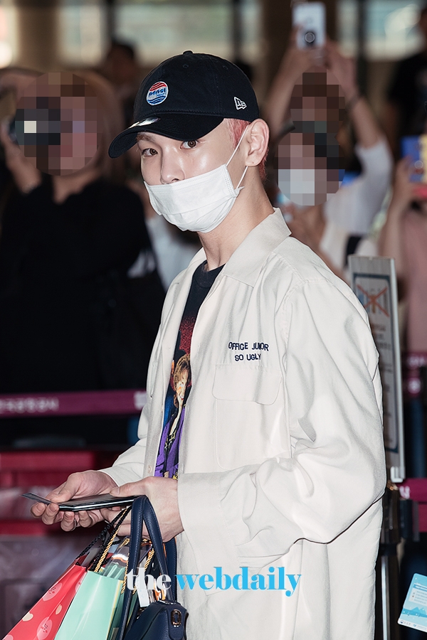샤이니(SHINee) 키, 김포국제공항 출국 현장