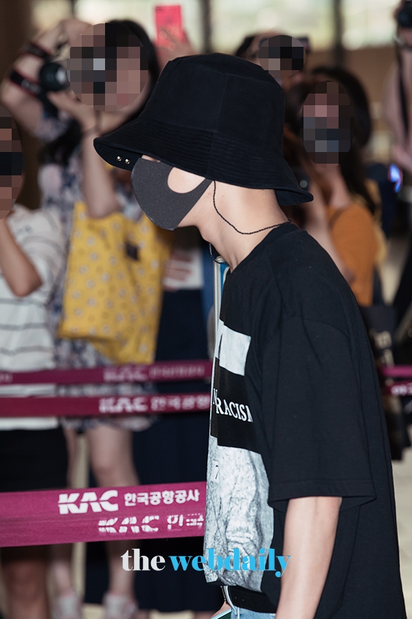 샤이니(SHINee) 태민, 김포국제공항 출국 현장
