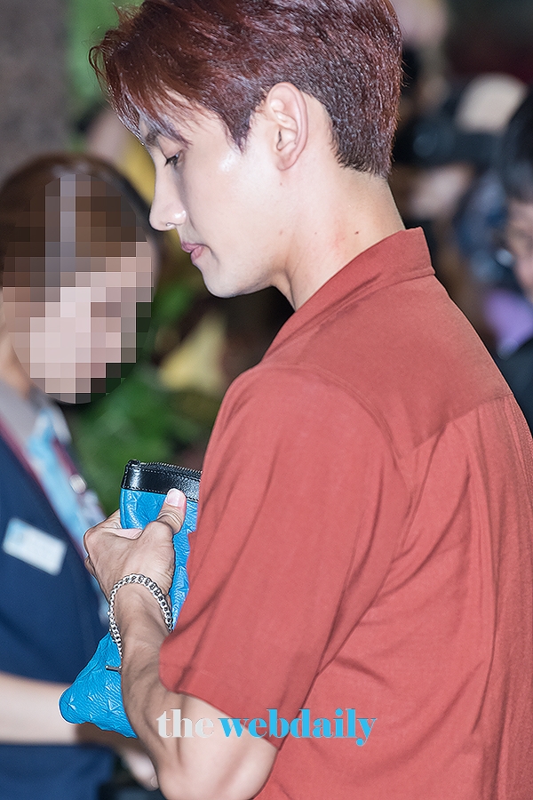 동방신기 최강창민, 김포국제공항 출국 현장