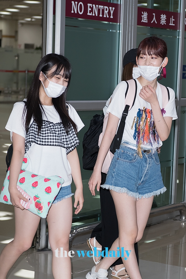 야부키 나코 - 미야와키 사쿠라, 김포국제공항 출국 현장