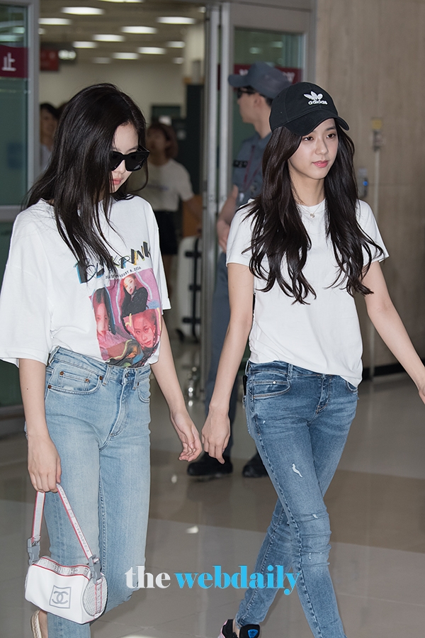 BLACKPINK(블랙핑크) 로제-리사, 김포국제공항 출국 현장