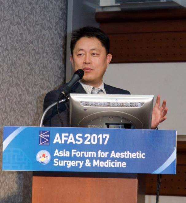 (사진=라일락BLC클리닉 성기수 원장)