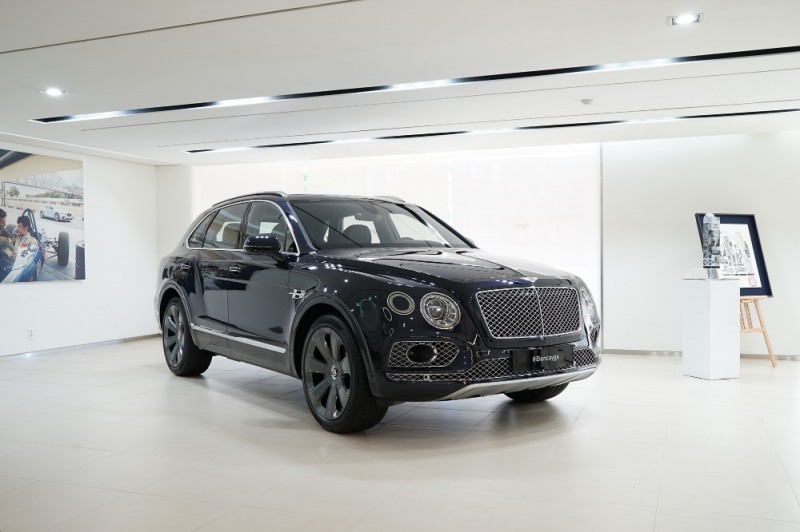 벤테이가 W12 코리안 에디션 by 뮬리너.(사진=벤틀리코리아)