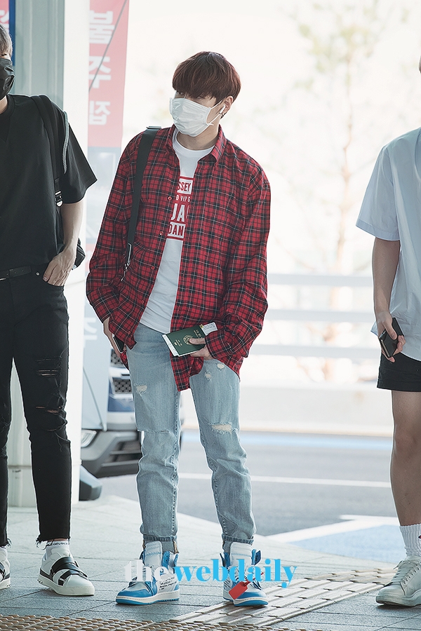 WannaOne(워너원) 하성운, 인천국제공항 출국 현장
