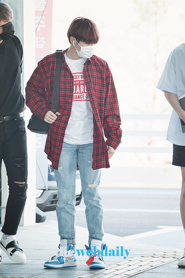 WannaOne(워너원) 하성운, 인천국제공항 출국 현장