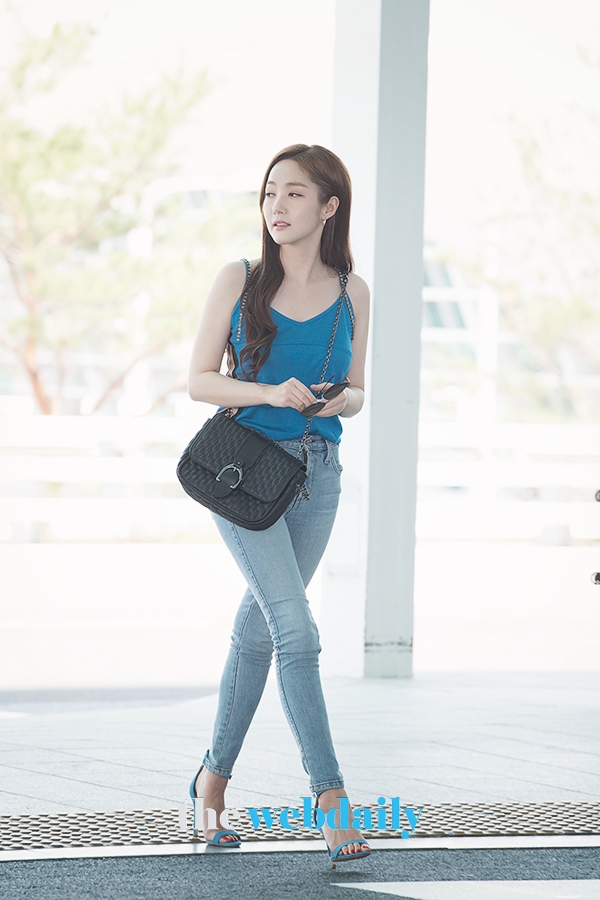 박민영, 인천국제공항 출국 현장