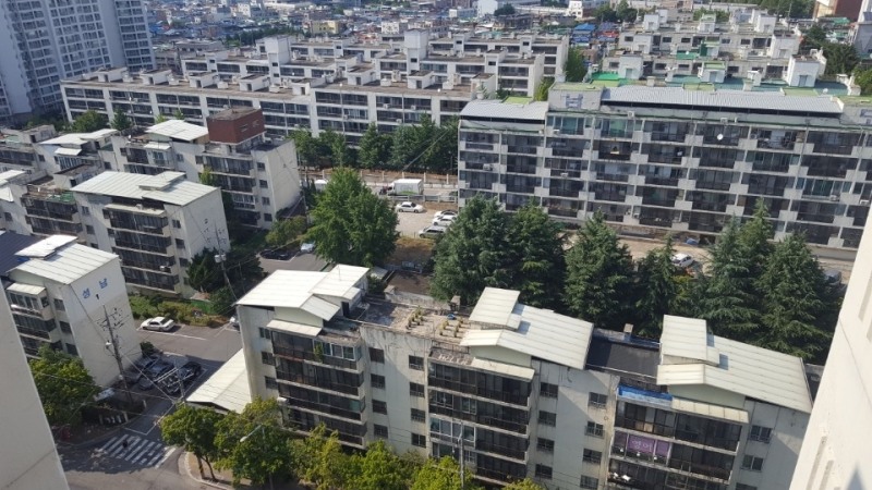 남도·라일락·성남·황실아파트 전경.(사진=최영록 기자)