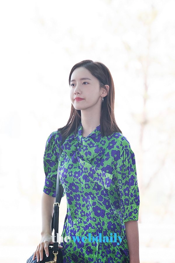 소녀시대 윤아, 인천국제공항 출국 현장