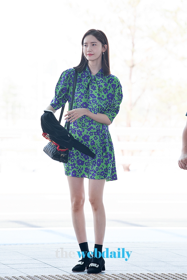 소녀시대 윤아, 인천국제공항 출국 현장