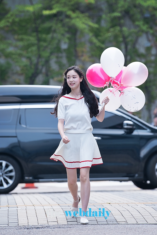 김도아, Mnet ‘프로듀스48’출근길 현장