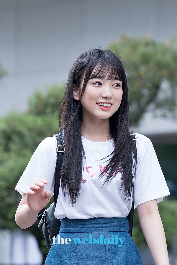 HKT48 야부키나코, Mnet ‘프로듀스48’출근길 현장