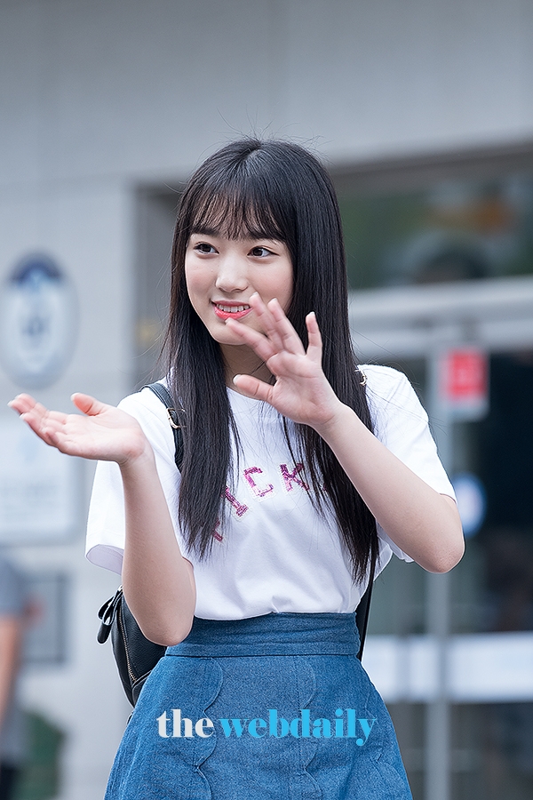 HKT48 야부키나코, Mnet ‘프로듀스48’출근길 현장