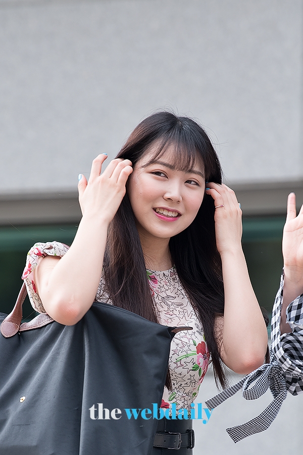 NMB48 시로마미루, Mnet ‘프로듀스48’출근길 현장