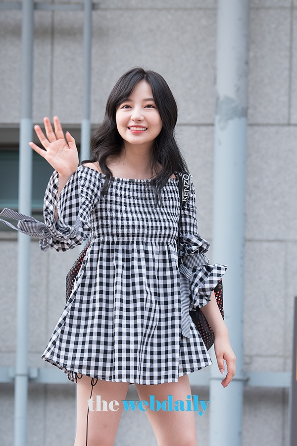 NMB48 무라세사에, Mnet ‘프로듀스48’출근길 현장