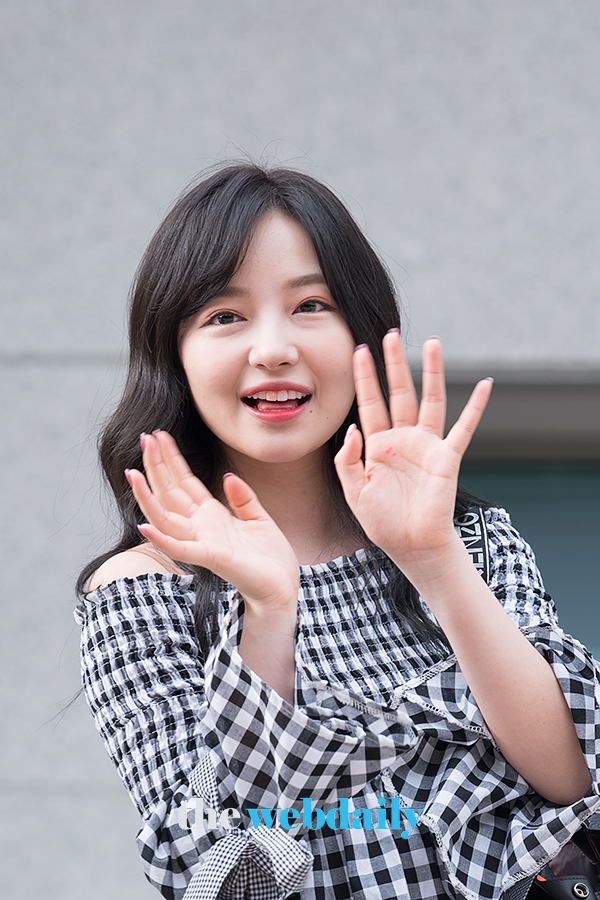 NMB48 무라세사에, Mnet ‘프로듀스48’출근길 현장