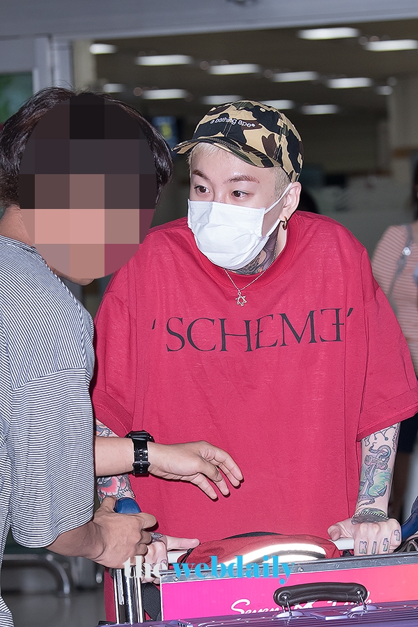 블락비(BlockB) 태일, 김포국제공항 입국 현장