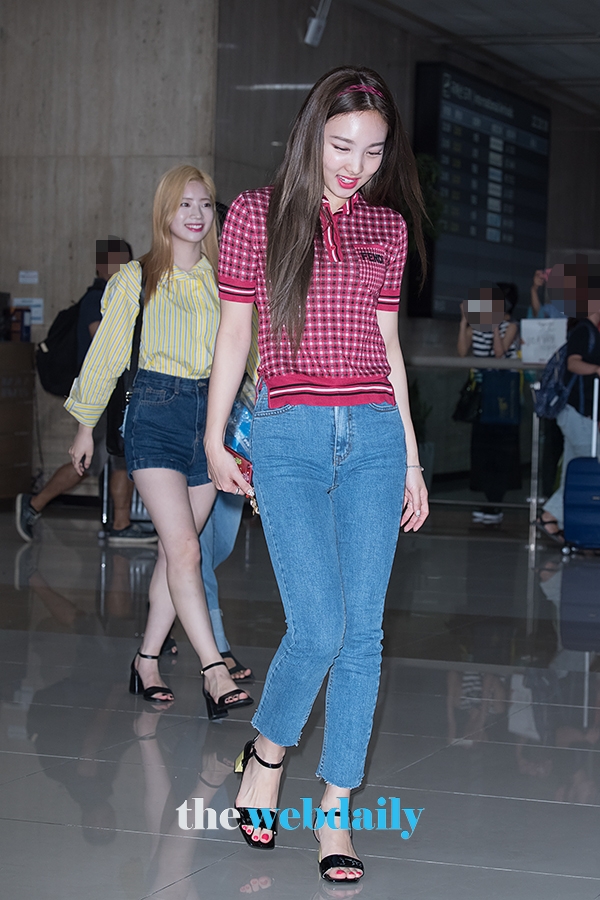 TWICE(트와이스) 나연, 김포국제공항 입국 현장