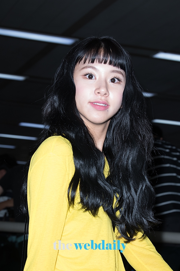 TWICE(트와이스) 채영, 김포국제공항 입국 현장