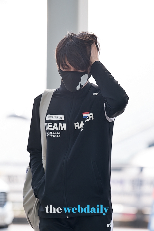 슈퍼주니어 김희철, 인천국제공항 출국 현장