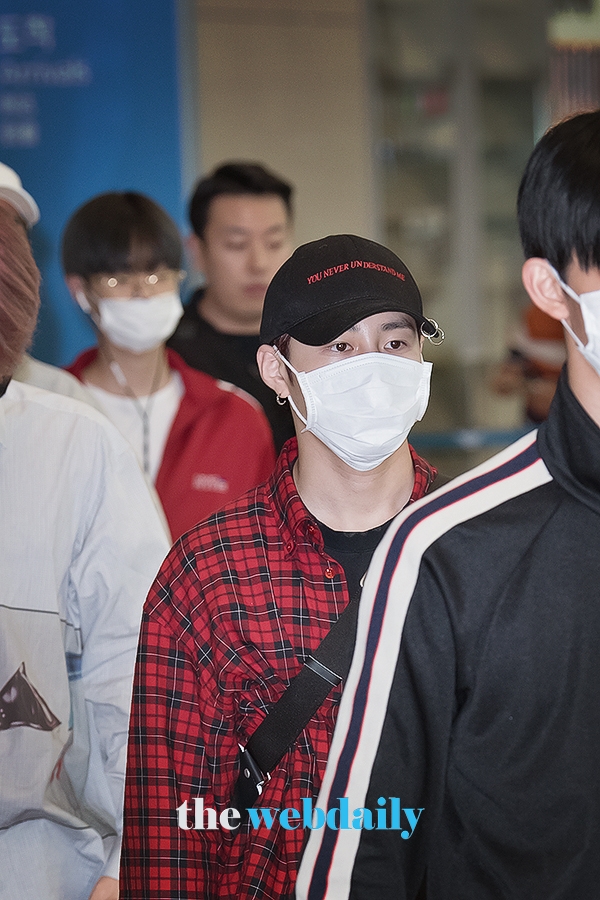 WannaOne(워너원) 하성운, 인천국제공항 입국 현장