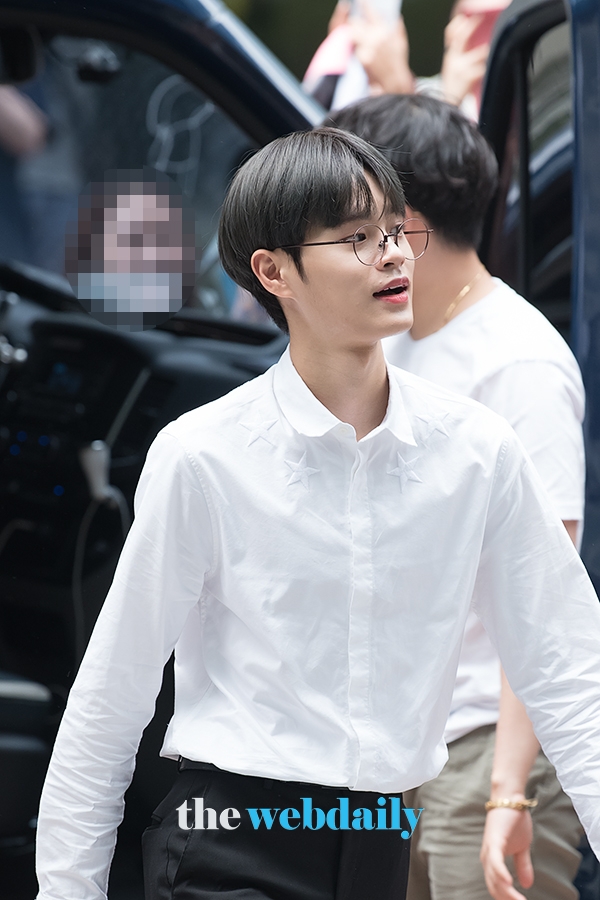 WannaOne(워너원) 이대휘, '워너원 데뷔 1주년' 행사
