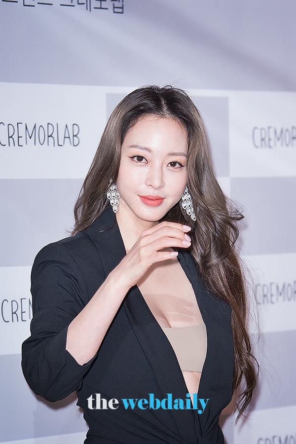 한예슬, 크레모랩 뮤즈 배우 한예슬과 함께 포토행사