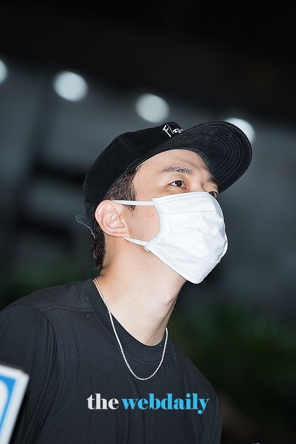 2PM 준호, 김포국제공항 출국 현장