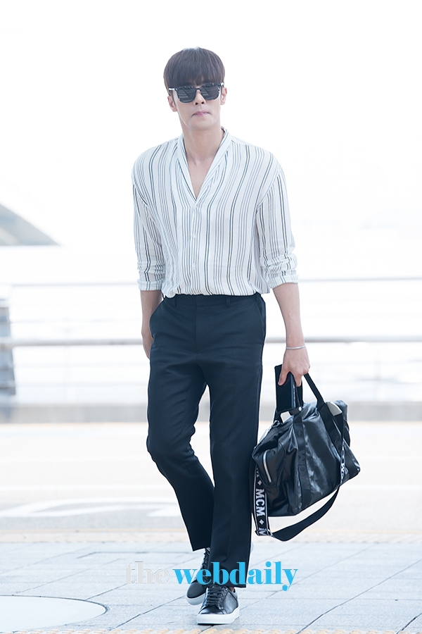 성훈, 인천국제공항 출국 현장