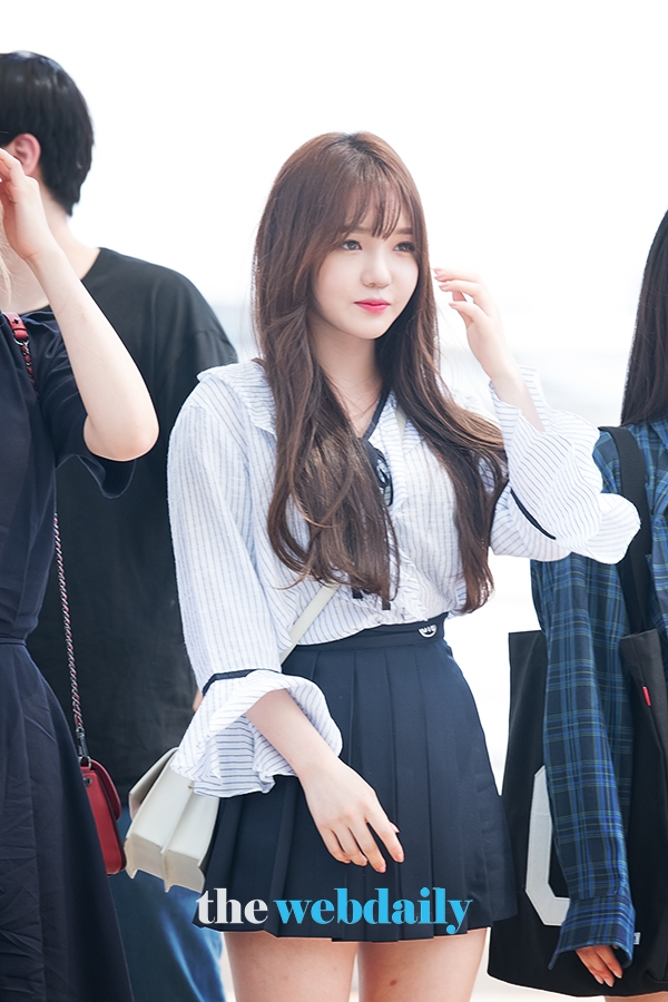 프로미스나인(fromis_9) 노지선, 인천국제공항 출국 현장