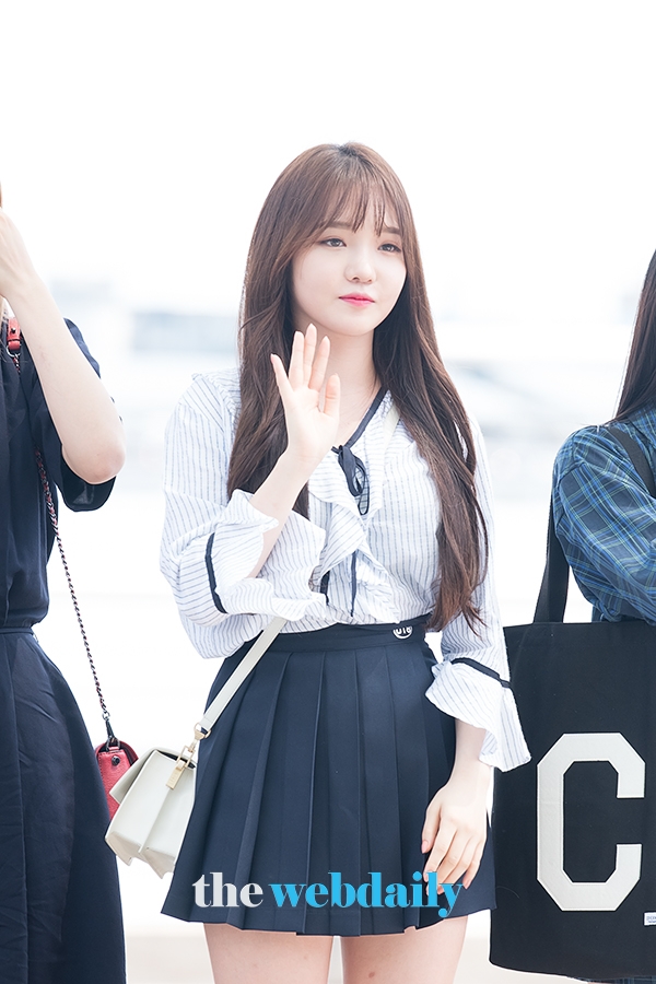 프로미스나인(fromis_9) 노지선, 인천국제공항 출국 현장