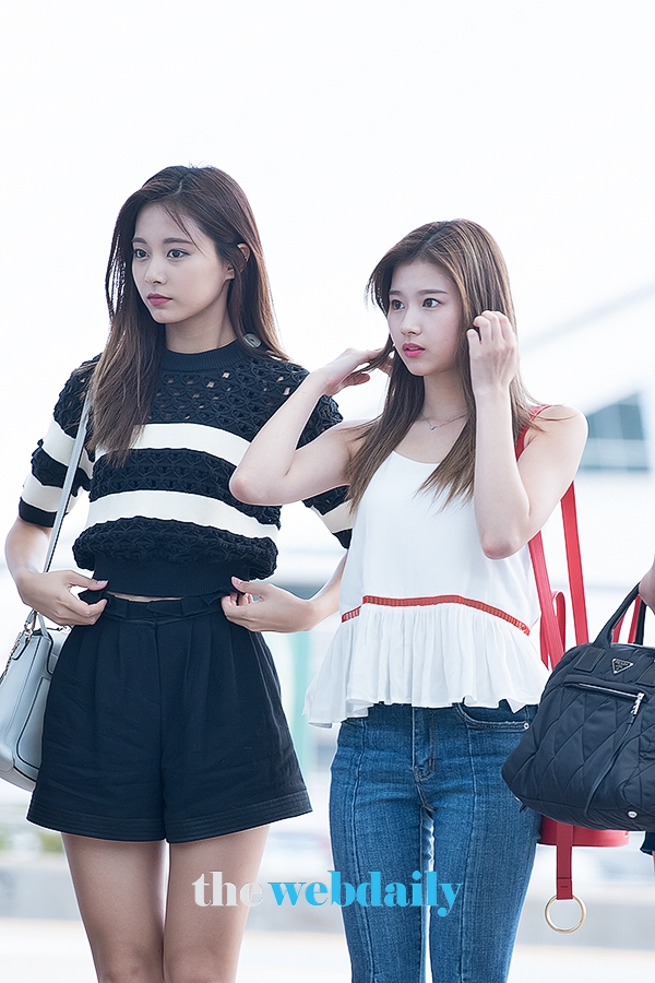 TWICE(트와이스) 쯔위-사나, 인천국제공항 출국 현장