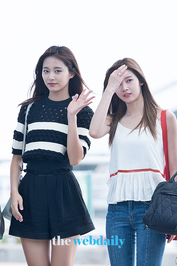 TWICE(트와이스) 쯔위-사나, 인천국제공항 출국 현장