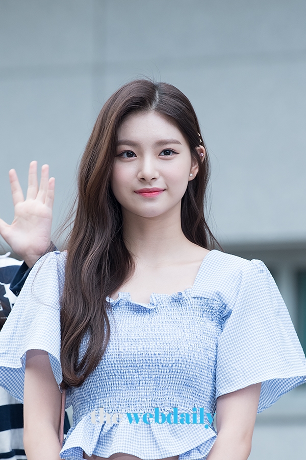 왕이런, Mnet ‘프로듀스48’출근길 현장