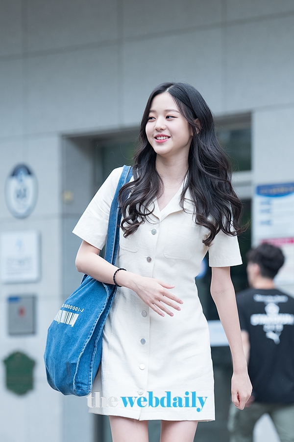 장원영, Mnet ‘프로듀스48’출근길 현장