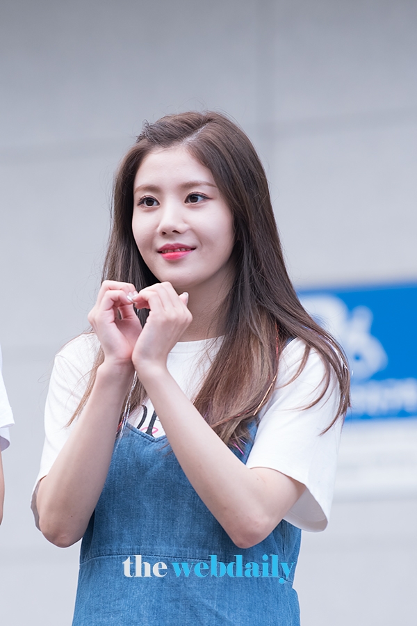 권은비, Mnet ‘프로듀스48’출근길 현장