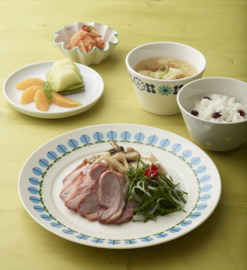 훈제오리찜정식 (사진=CJ프레시웨이)
