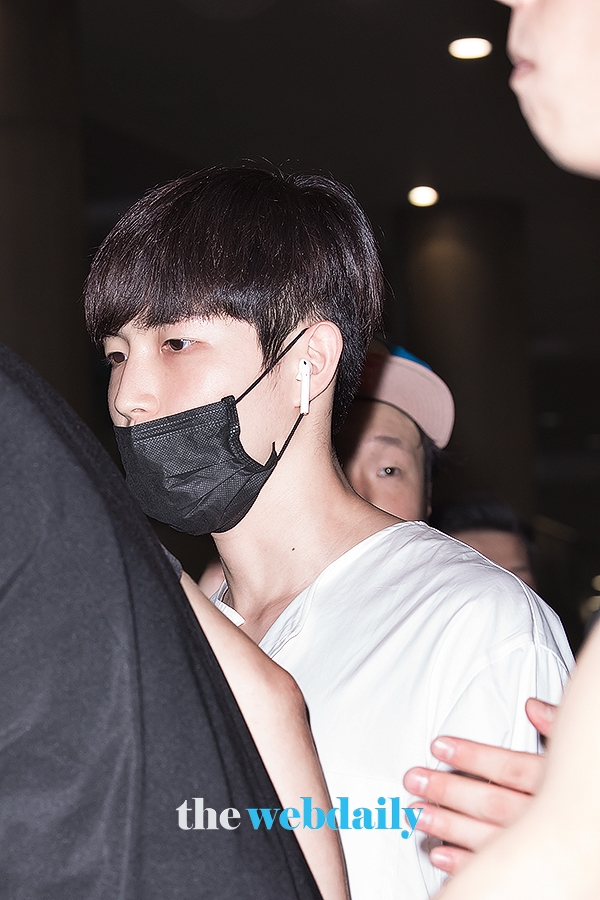 WannaOne(워너원) 김재환, 인천국제공항 입국 현장