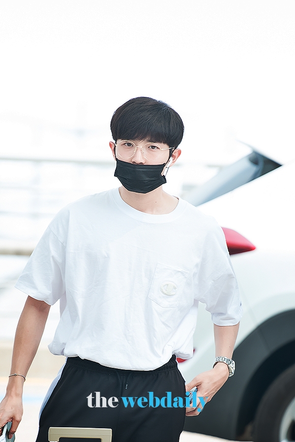 WannaOne(워너원) 김재환, 인천국제공항 출국 현장