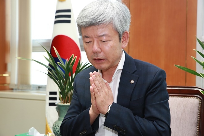 전관변호사라고 해서 반드시 재판결과에 영향을 미치는 건 아니라고 말하는 이채문 회장.