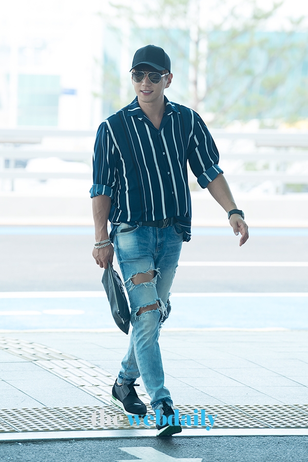 황치열, 인천국제공항 출국 현장