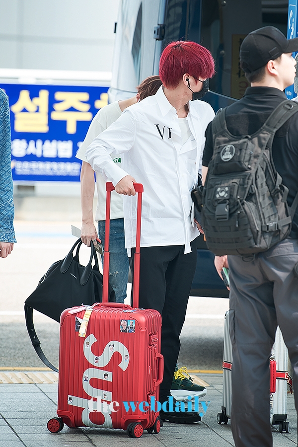 WannaOne(워너원) 박지훈, 인천국제공항 출국 현장
