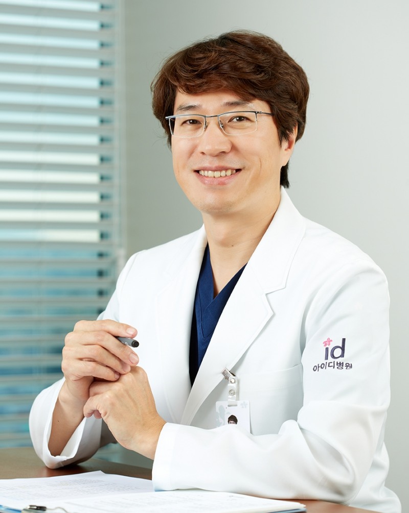 (사진=성형외과 전문의서영태 원장)