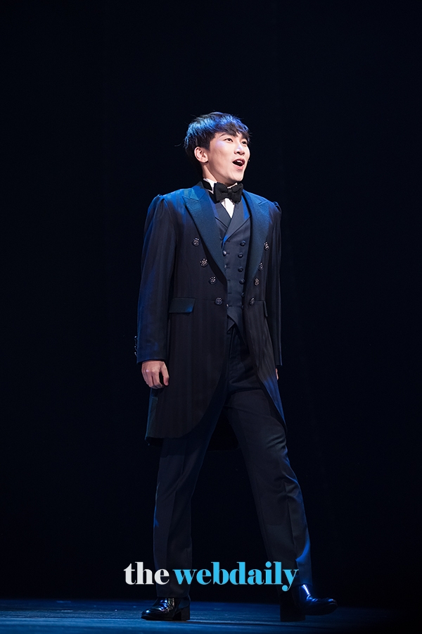 비투비 서은광, 뮤지컬 '바넘:위대한 쇼맨' 프레스콜
