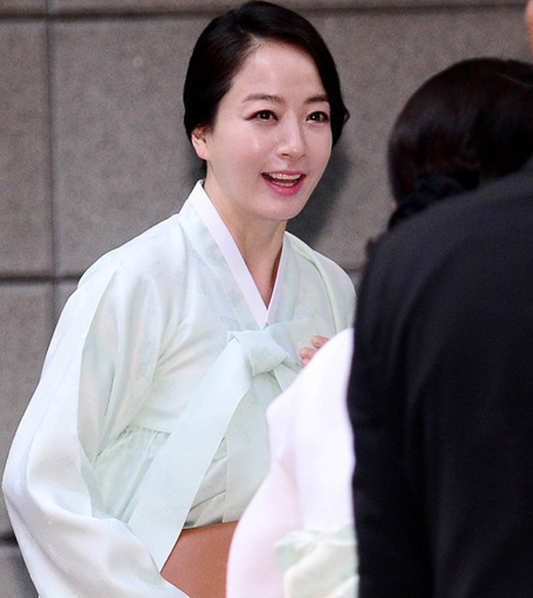 노현정, '오랜만에 대중들의 관심사....쏠리는 시각들'