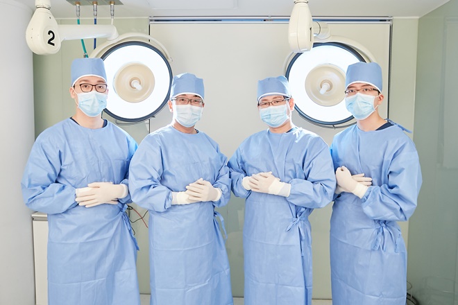 노블레스 성형외과·피부과 의료진