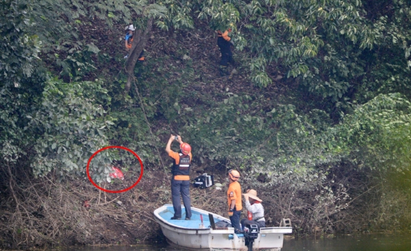 완주서 경비행기 1대 추락으로 2명 사망