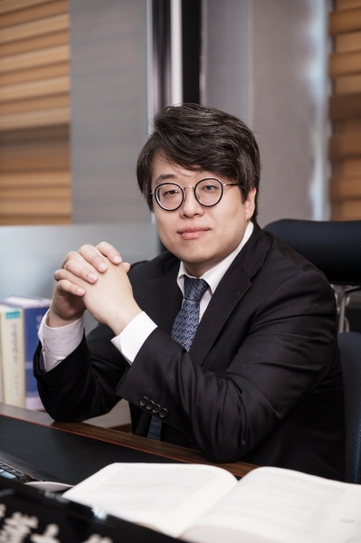 아는 사람이 더 무섭다... 지인 간 성범죄, 전문변호사 도움 받아야