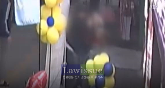 70대 경비원 폭행, 하루가 지나도 들끓는 민심...눈으로 보고 믿을 수 없을 정도