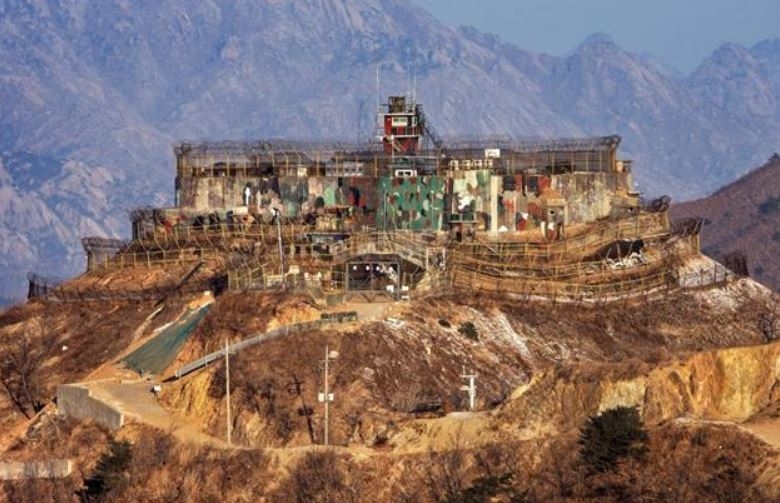 고성 369GP와 금강산 이미지. (사진=하태경의원실)