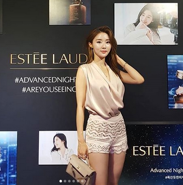 황미나, '가늠할 수 없는 우월한 핏...여리여리 산들산들'